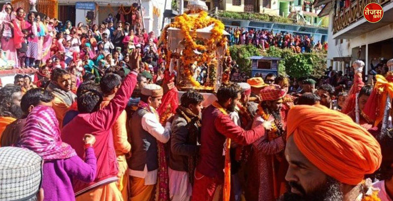 बाबा केदार की पंचमुखी उत्सव मूर्ति शीतकालीन गद्दीस्थल श्री ओंकारेश्वर पहुंची