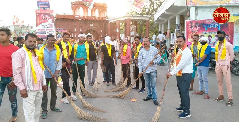 ब्राण्ड एम्बेसडर ने चलाया कालीवाहन पर सफाई अभियान