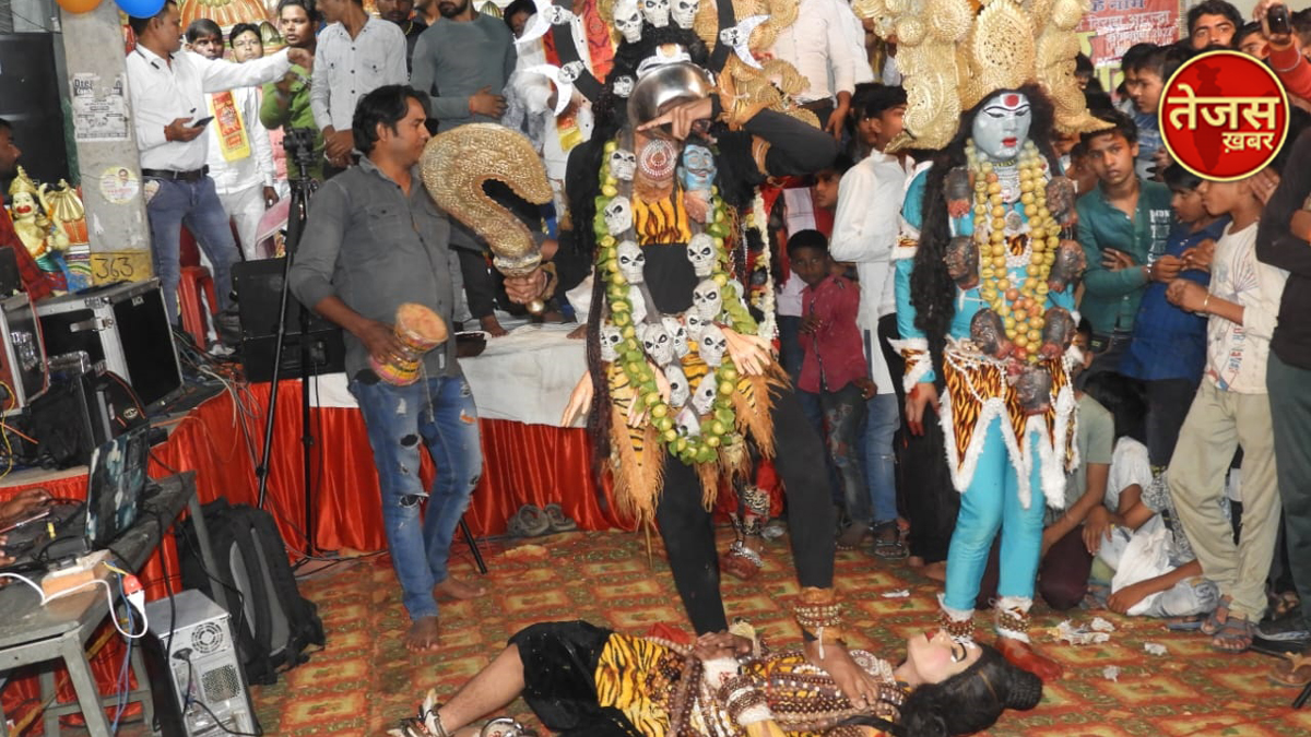 जगराते में कलाकारों ने गीत और संगीत के साथ मां भगवती का गुणगाान कर श्रोताओं को किया भक्तिमय 